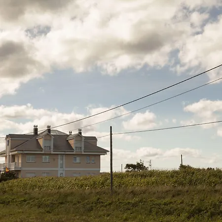 La Casa Del Abuelo Hotel